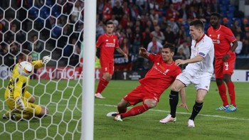 Premier League và La Liga: Kẻ có tiền và kẻ thống trị