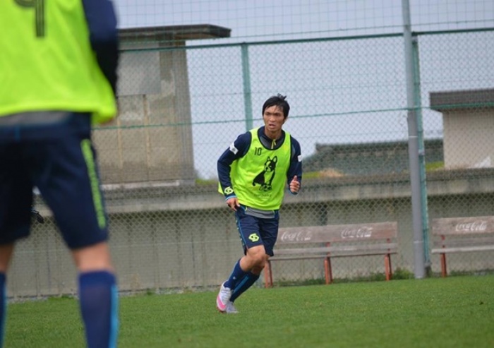 Tuấn Anh lao đầu vào tập ngay khi đến Yokohama FC