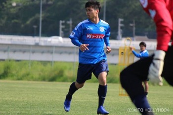 Công Phượng làm được gì trong 50 phút thi đấu chính thức?