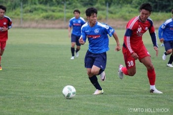 Công Phượng được thi đấu chính thức sau khi lập cú đúp