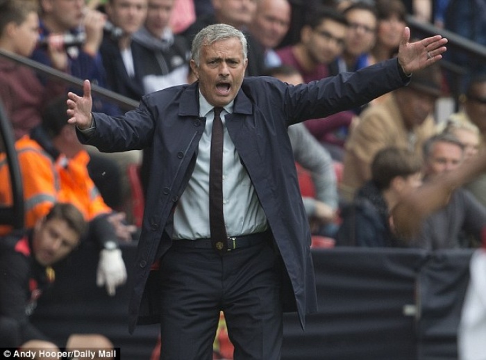 kha nang mourinho bi sa thai tang dot bien