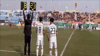 Công Phượng: “Tôi gặp khó khăn với lối chơi của Incheon United”