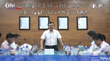 Công nghiệp đóng tàu Dung Quất
