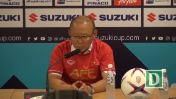 HLV Park Hang Seo: "Tôi xúc động với chức vô địch AFF Cup 2018"